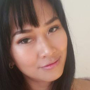 Meet your Posher, Lily